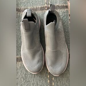 Avia Women's Gray Slip-On Sneakers